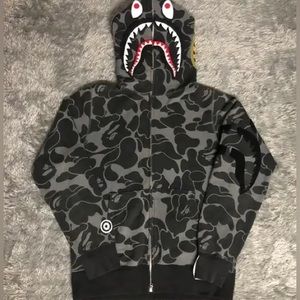 Bape Shark Hoodie (Willing to Trade)